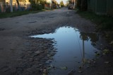 Фото: В Лиде по Чернышевского - пока только ямочный ремонт