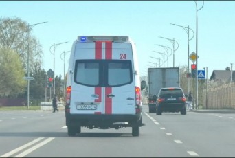 Фото: В Лиде ГАИ проверила, уступают ли водители и пешеходы дорогу спецтранспорту Фото: В Лиде ГАИ проверила, уступают ли водители и пешеходы дорогу спецтранспорту