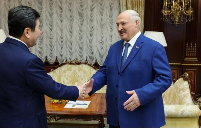 Фото: Александр Лукашенко о сотрудничестве с Казахстаном: давайте в этом бешеном мире не потеряем друг друга Фото: Александр Лукашенко о сотрудничестве с Казахстаном: давайте в этом бешеном мире не потеряем друг друга