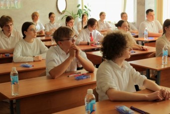 Фото: С 1 по 10 июня по всей стране проходит итоговая аттестация девятиклассников Фото: С 1 по 10 июня по всей стране проходит итоговая аттестация девятиклассников