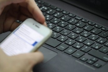 Фото: Мошенники выманили у девушки деньги и заставили затопить съемную квартиру Фото: Мошенники выманили у девушки деньги и заставили затопить съемную квартиру